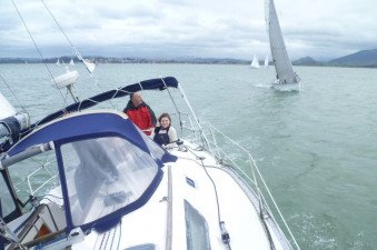 Prácticas de Habilitación a Vela y Motor en Santander