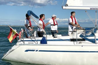 Bavaria Yachts - 2001